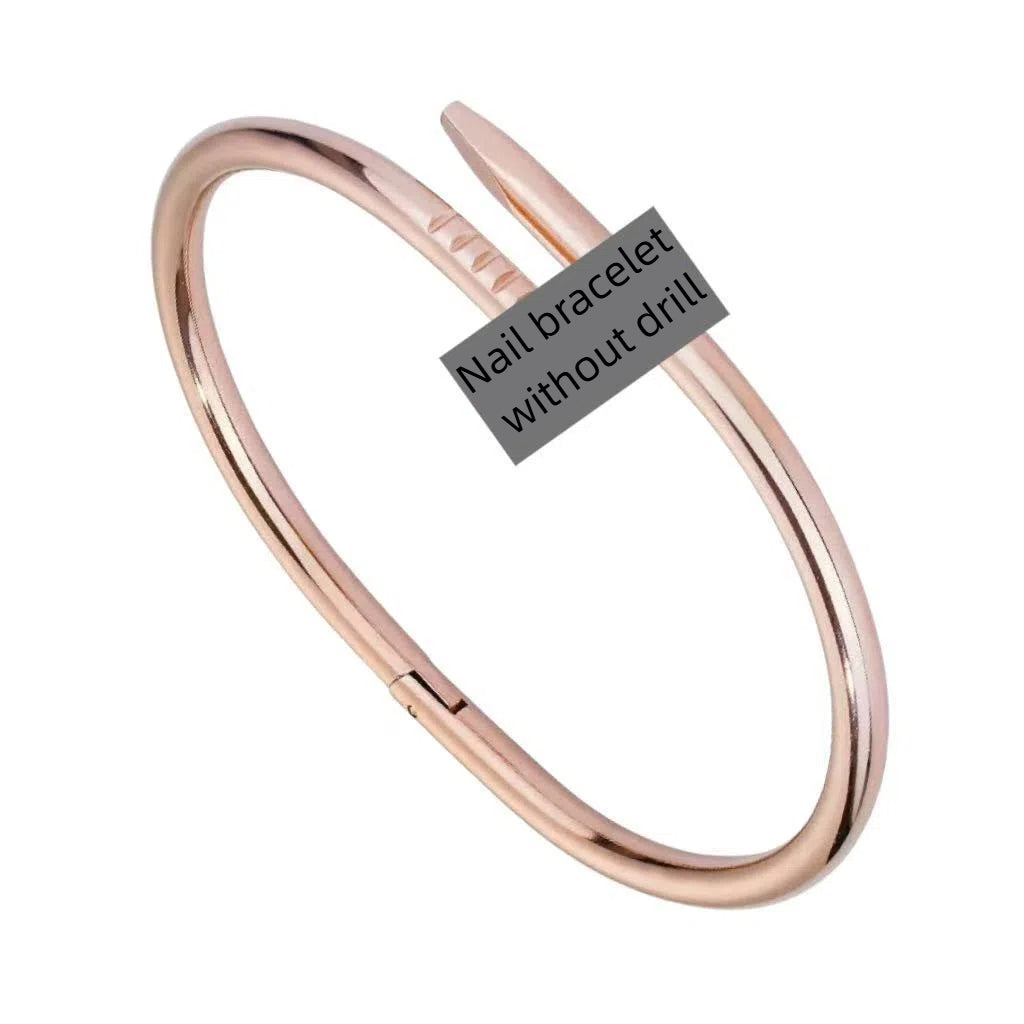 Stainless Steel Titanium Bracelet Women Non-Fading Electroplated Buckle Jewelry Accessory