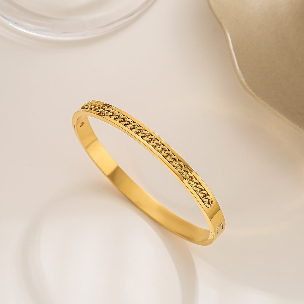 Stainless Steel Titanium Bracelet Women Non-Fading Electroplated Buckle Jewelry Accessory