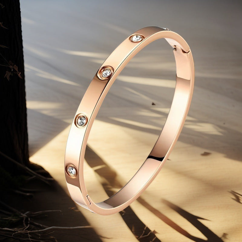 Stainless Steel Titanium Bracelet Women Non-Fading Electroplated Buckle Jewelry Accessory